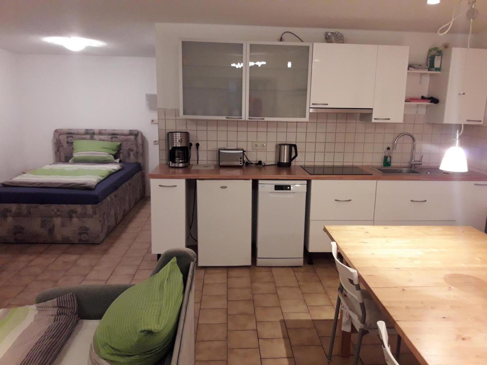 Kleine Ferienwohnung Am Stadtrand Von Лейпциг Экстерьер фото